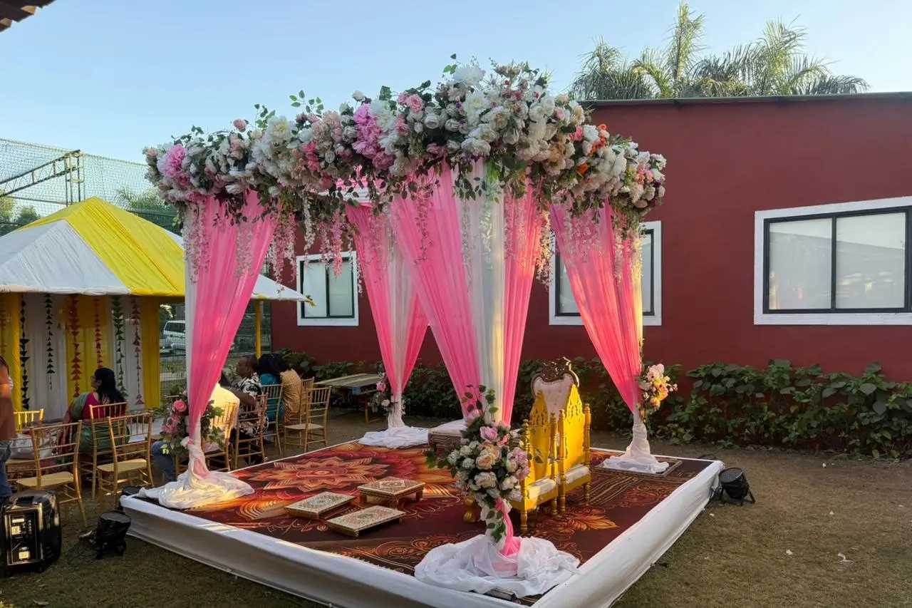 Royal Palms Banquets pune